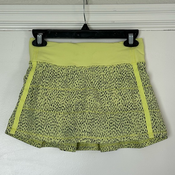Lululemon Pace Rival Skirt II Dottie Dash Clarity Yellow Black 2 - Picture 1 of 9